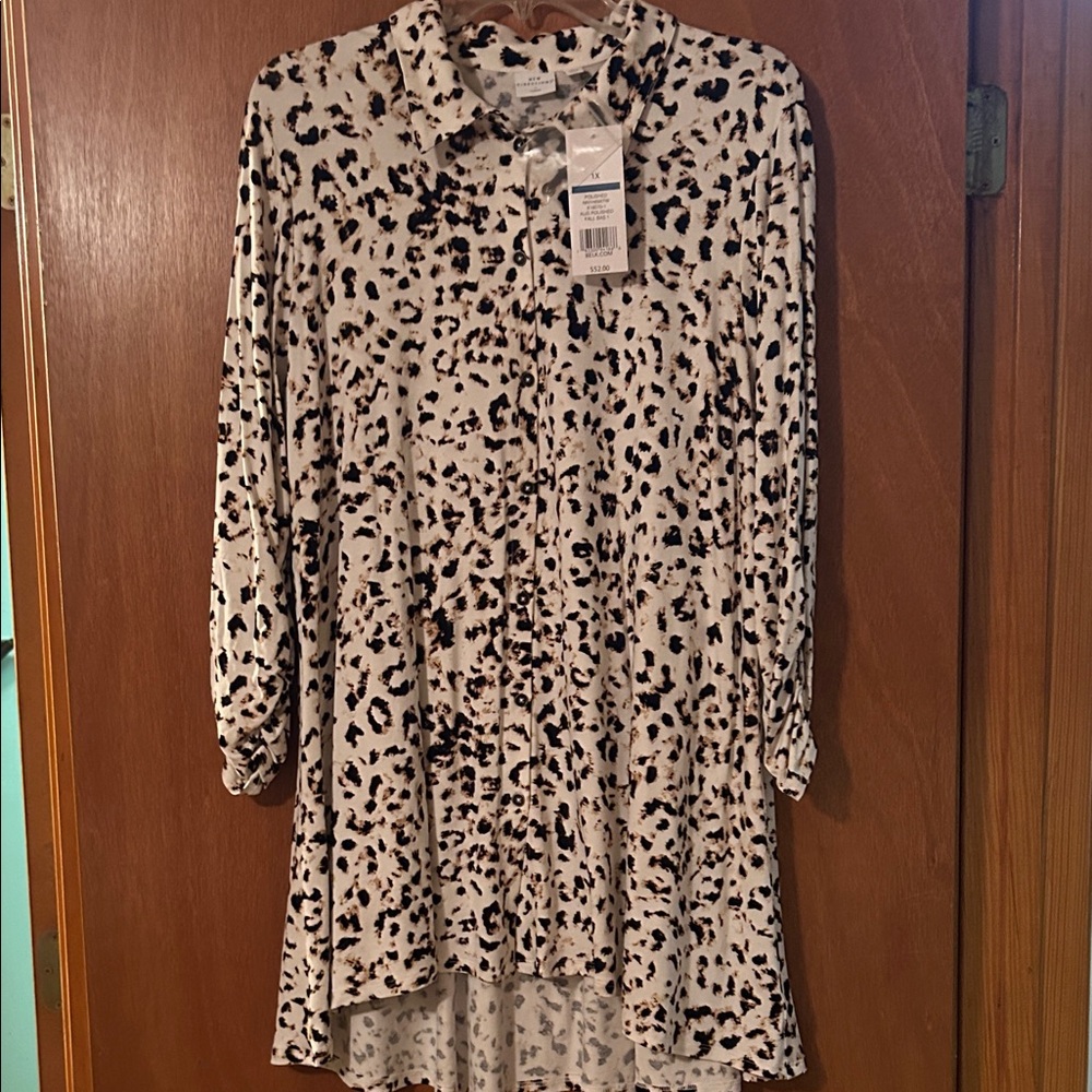 New Directions Animal Print Button Down Shirt